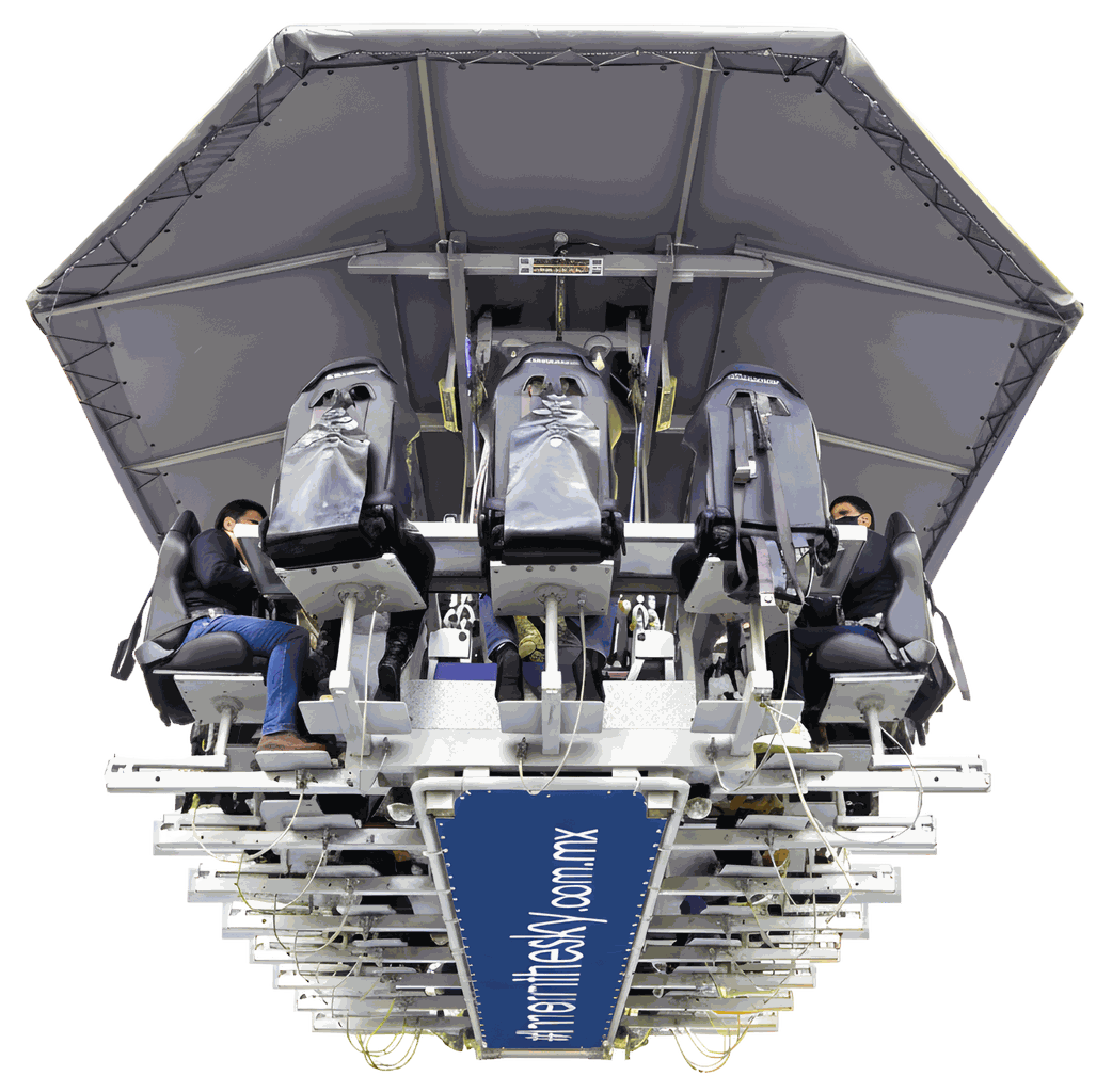 Mesa de Dinner in the Sky suspendida en el aire